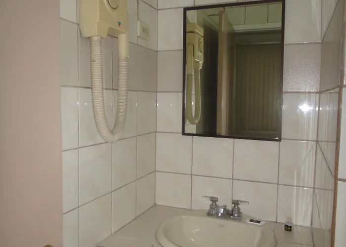 Beverly Boutique Business Hotel 2*