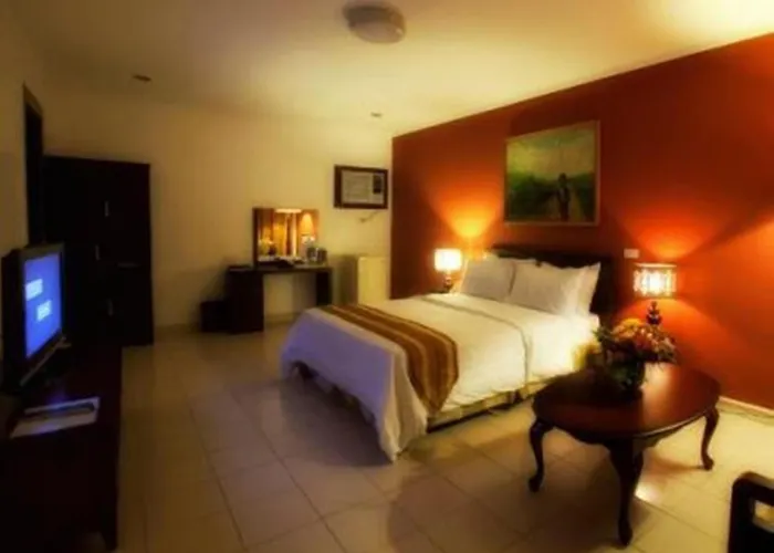 Beverly Boutique Business Hotel 2*